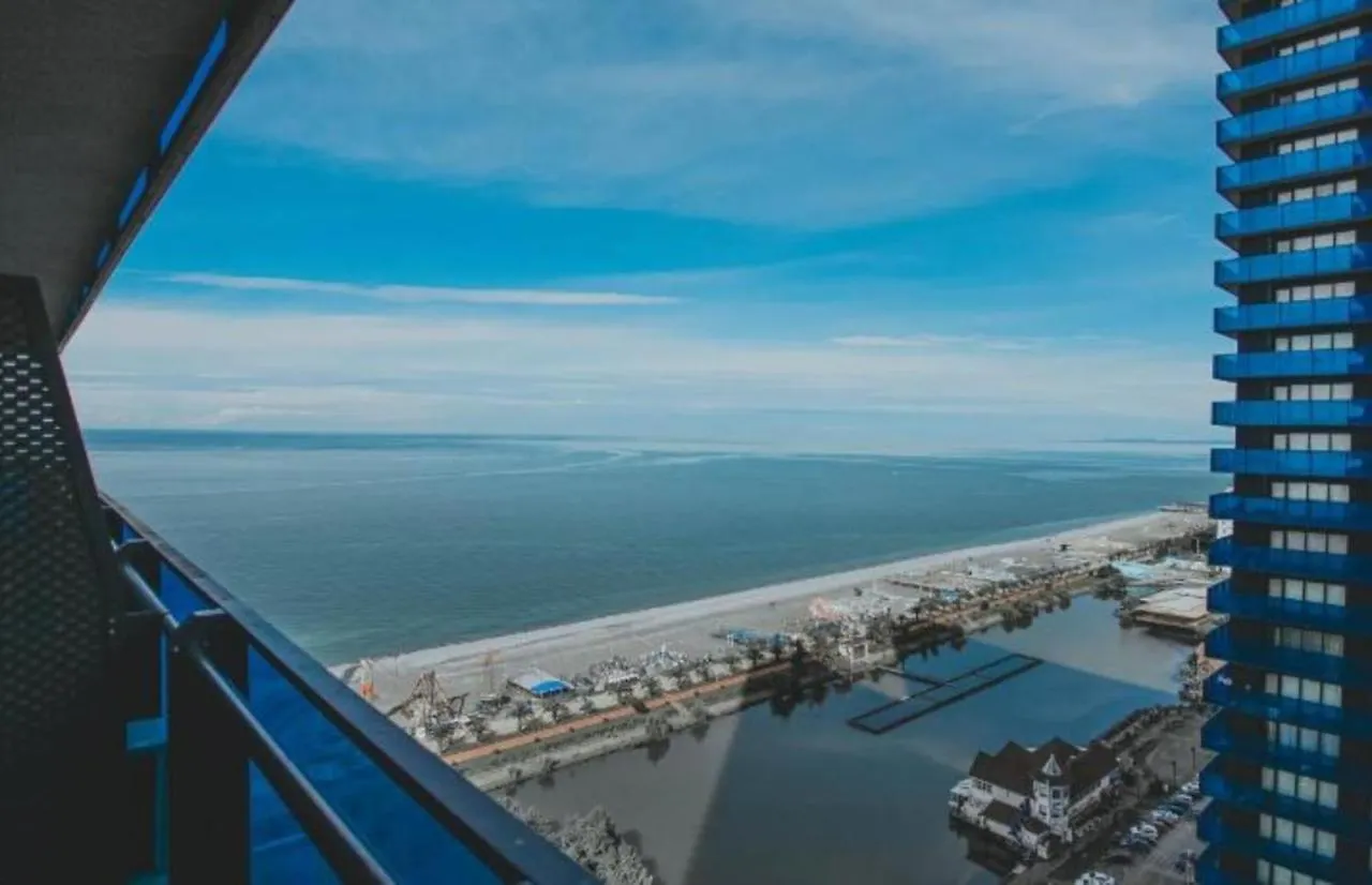 Delux Sea View Aparthotel In Orbi City Batumi