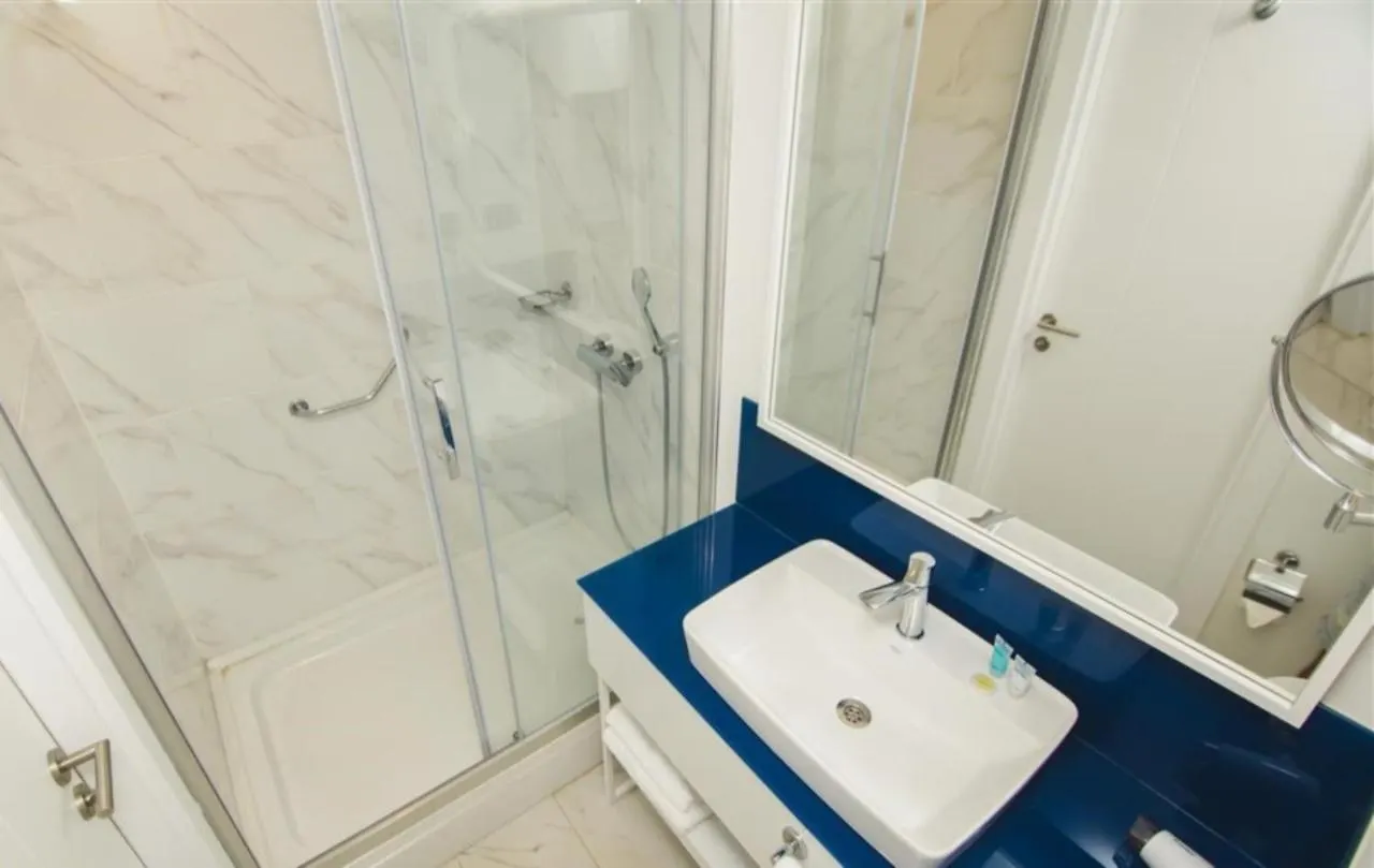 Delux Sea View Aparthotel In Orbi City Batumi Georgia